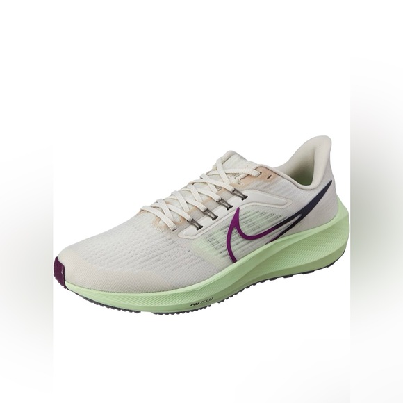 Nike Other - New Nike Pegasus 39